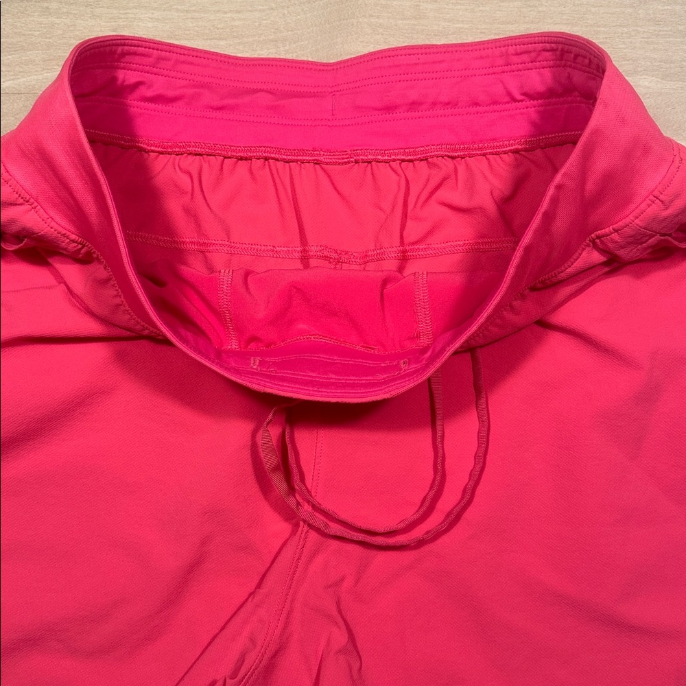 Lululemon License to Train High Rise Shorts 4” Sz 8 - Picture 6 of 13